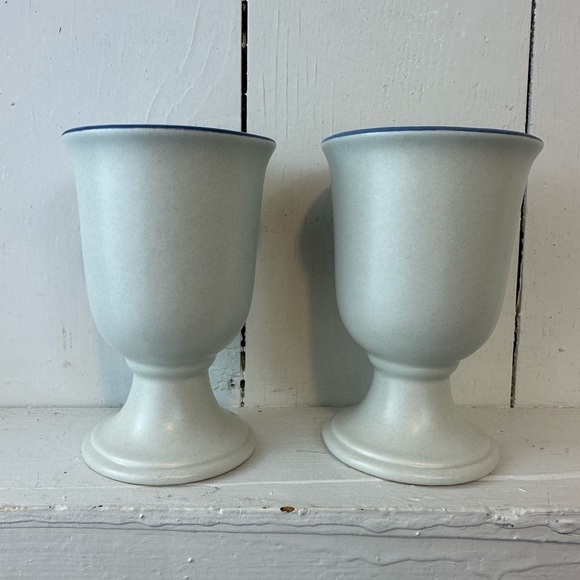 Pfaltzgraff Yorktowne Chalice Goblets Set 2 Vintage Stoneware Blue Cottagecore - Picture 5 of 10